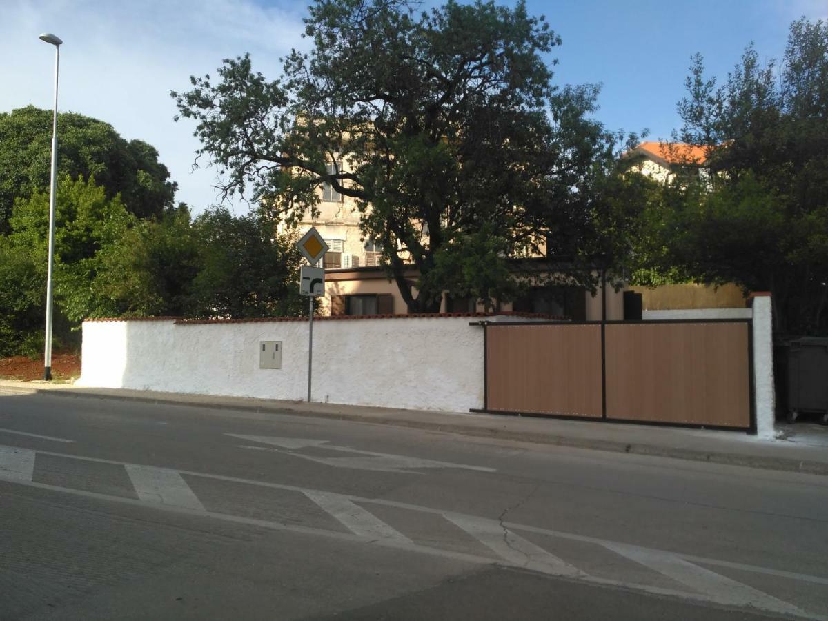 Kuca Za Odmor Natalija Villa Pula Dış mekan fotoğraf